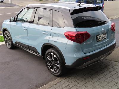 2019 Suzuki Vitara - Thumbnail