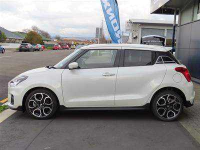 2020 Suzuki Swift - Thumbnail