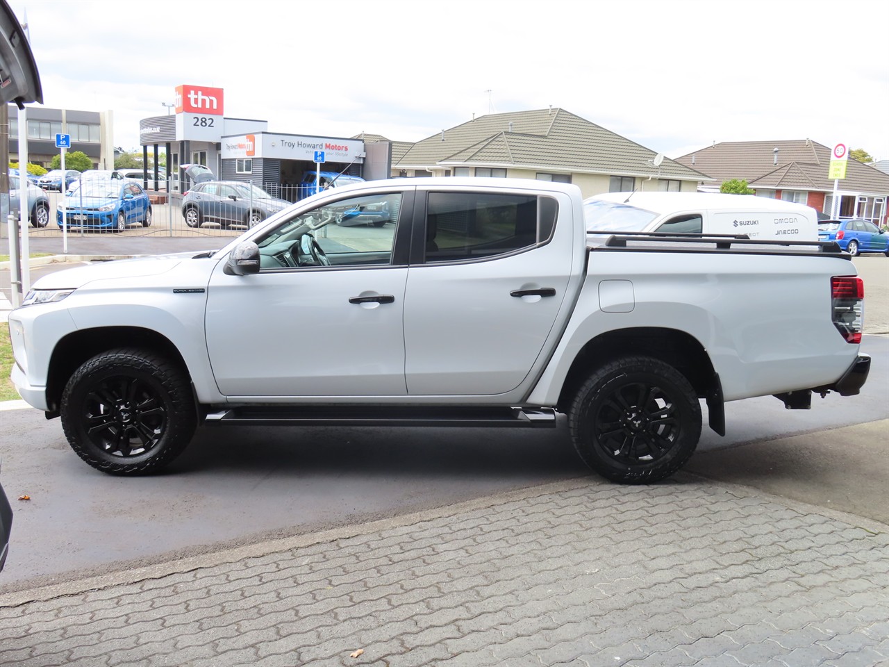 2022 Mitsubishi Triton