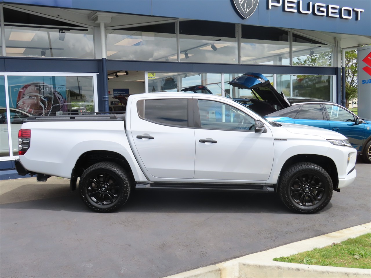 2022 Mitsubishi Triton