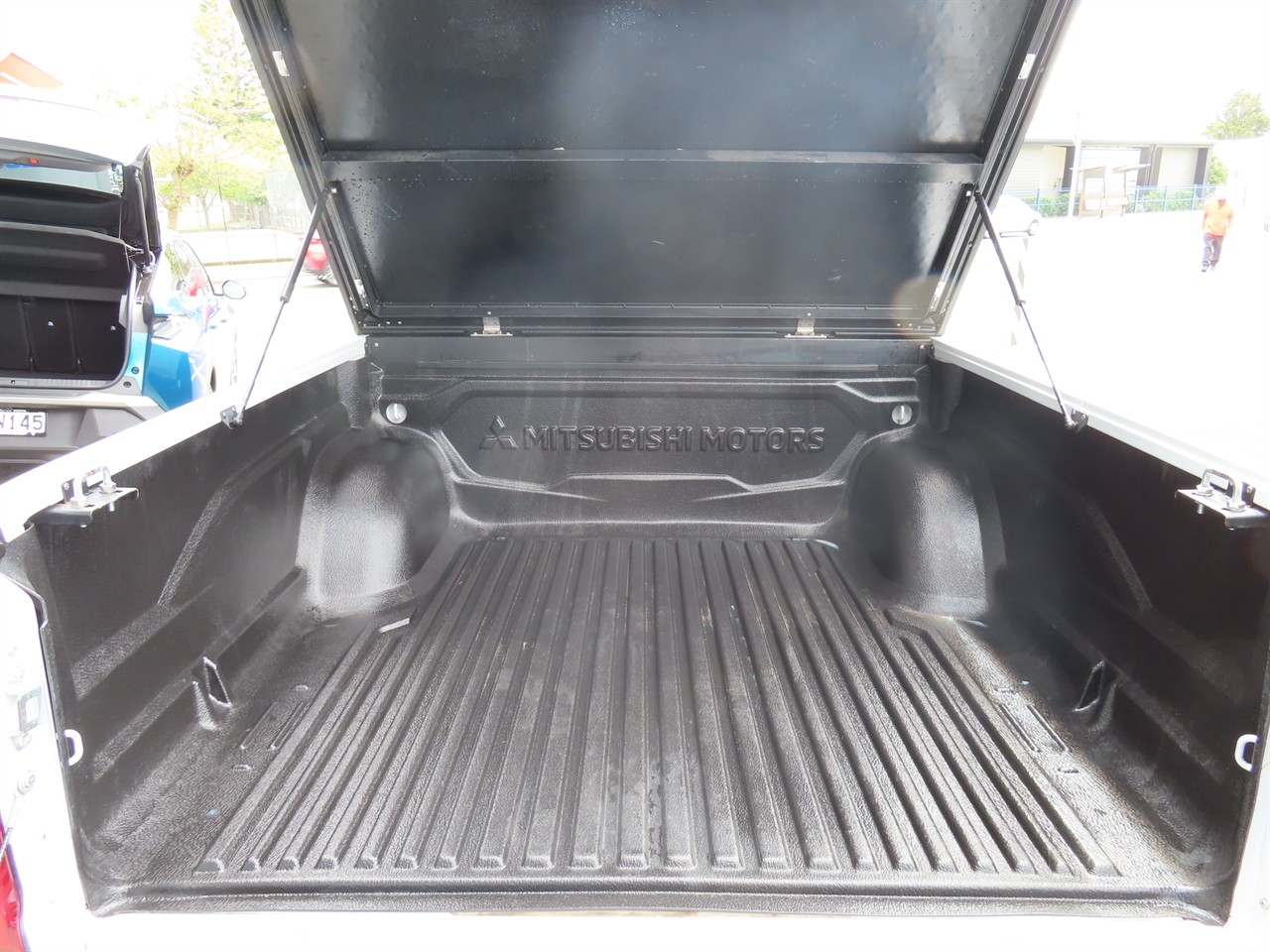 2022 Mitsubishi Triton