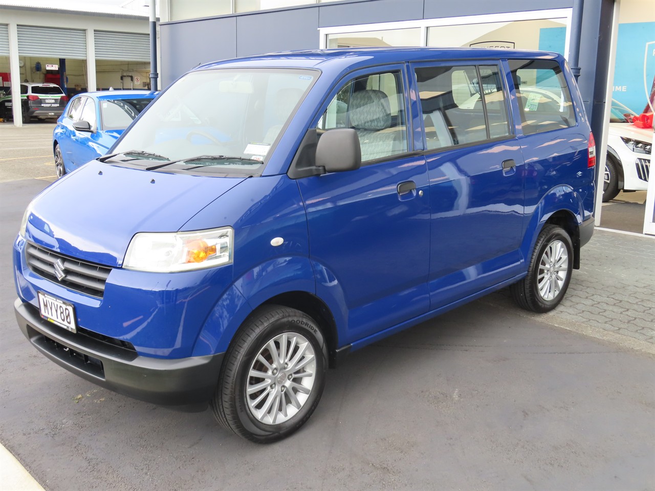 2010 Suzuki APV