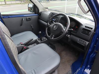 2010 Suzuki APV - Thumbnail