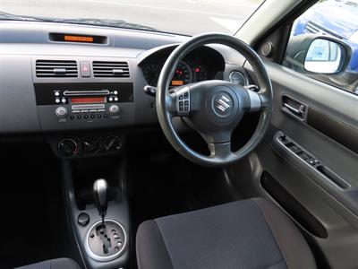 2007 Suzuki Swift - Thumbnail
