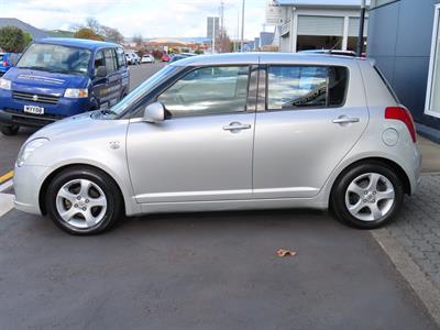 2007 Suzuki Swift - Thumbnail