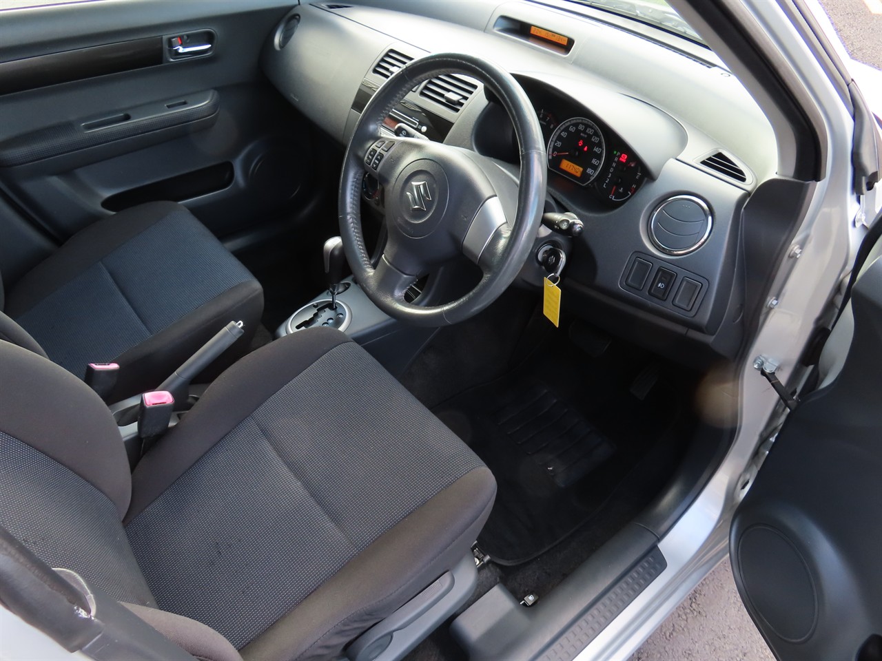 2007 Suzuki Swift