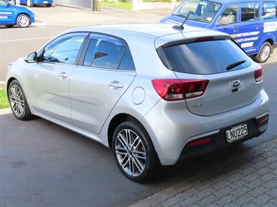 2018 Kia Rio - Thumbnail