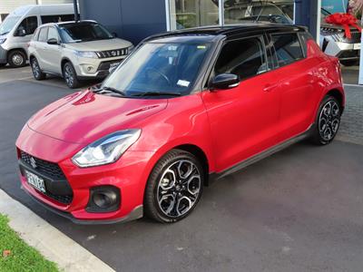 2022 Suzuki Swift - Thumbnail