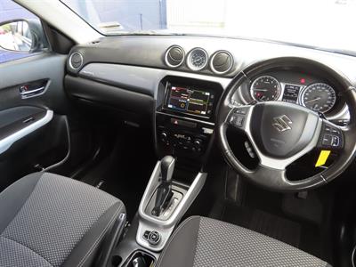 2016 Suzuki Vitara - Thumbnail