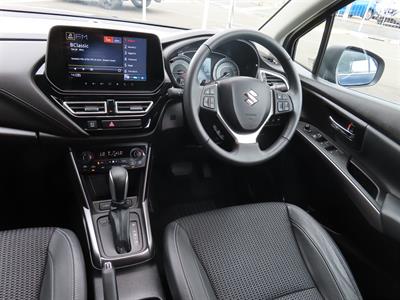 2023 Suzuki S-Cross - Thumbnail