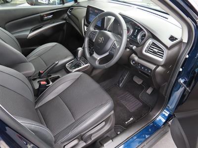 2023 Suzuki S-Cross - Thumbnail