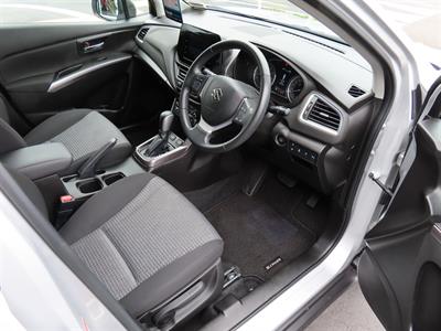 2023 Suzuki S-Cross - Thumbnail