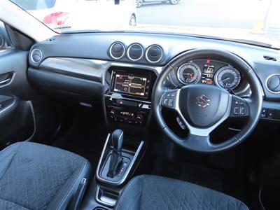 2023 Suzuki Vitara - Thumbnail