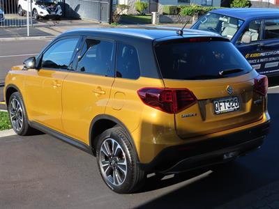 2023 Suzuki Vitara - Thumbnail