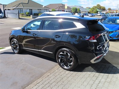 2024 Kia Sportage - Thumbnail