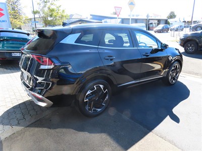 2024 Kia Sportage - Thumbnail