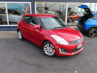 2015 Suzuki Swift - Thumbnail