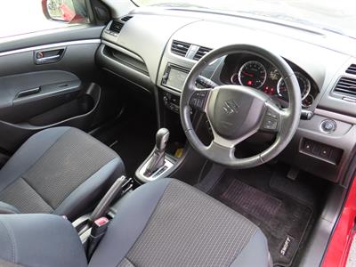 2015 Suzuki Swift - Thumbnail