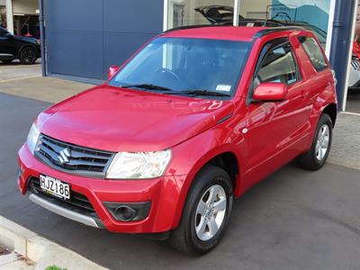 2014 Suzuki Grand Vitara - Thumbnail