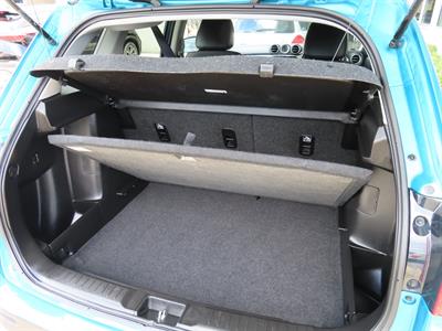 2019 Suzuki Vitara - Thumbnail