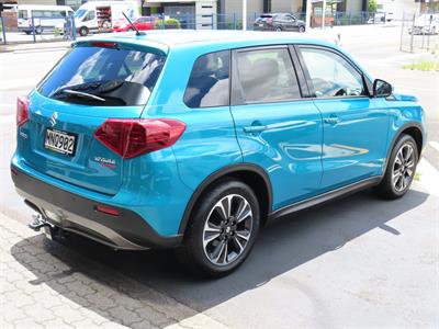 2019 Suzuki Vitara - Thumbnail