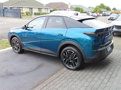 2026 Peugeot 3008 - Thumbnail