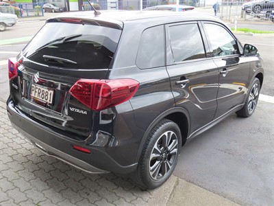 2022 Suzuki Vitara - Thumbnail