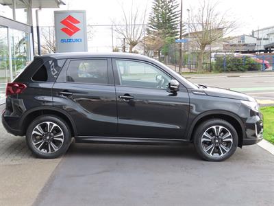 2022 Suzuki Vitara - Thumbnail