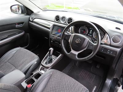 2022 Suzuki Vitara - Thumbnail