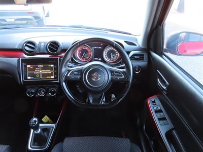 2018 Suzuki Swift - Thumbnail