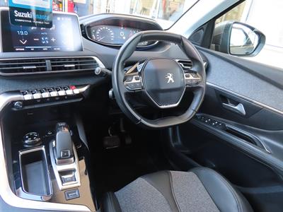 2018 Peugeot 3008 - Thumbnail