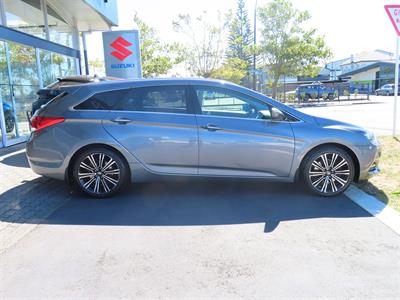 2016 Hyundai i40 - Thumbnail