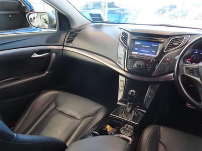 2016 Hyundai i40 - Thumbnail