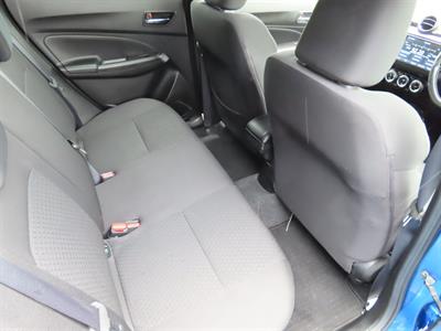 2022 Suzuki Swift - Thumbnail