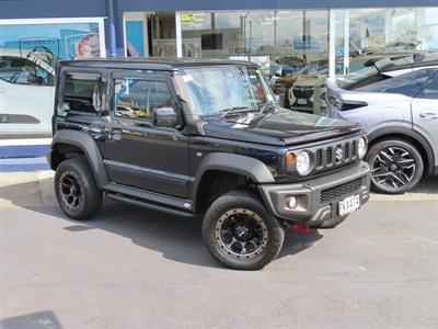 2022 Suzuki Jimny - Thumbnail