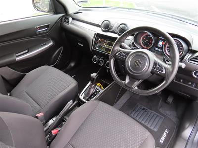 2022 Suzuki Swift - Thumbnail