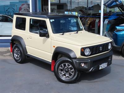 2023 Suzuki Jimny - Thumbnail