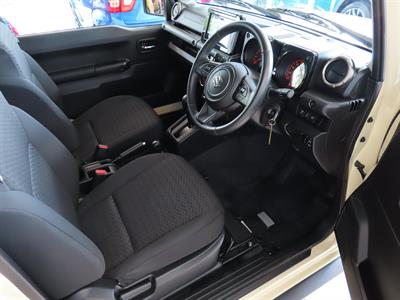 2023 Suzuki Jimny - Thumbnail