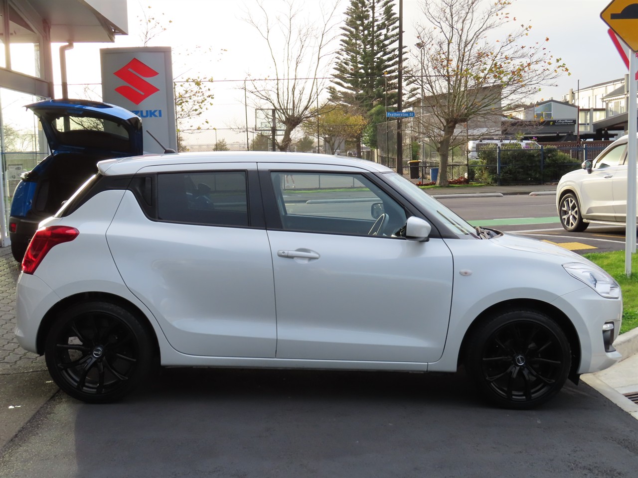 2022 Suzuki Swift