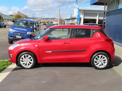 2021 Suzuki Swift - Thumbnail