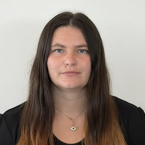 Chloe Theologo